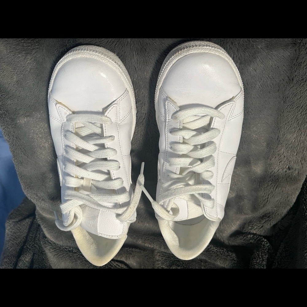 Nike white leather women's sneakers size 7.5